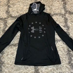 Under armor pullover